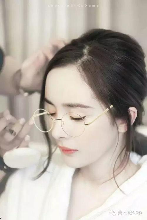 娱乐吃瓜酱妈妈在线观看,揭秘明星幕后故事,在线观看带你走进娱乐圈