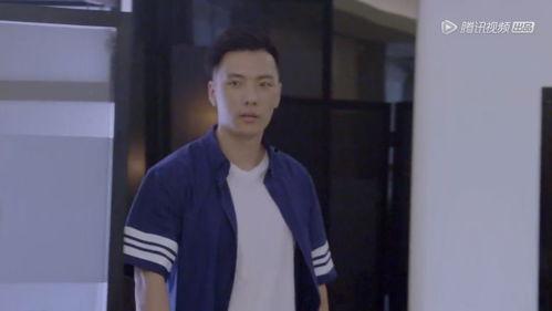 娱乐吃瓜君流量明星恋情,甜蜜互动引粉丝热议