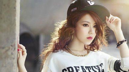 爱豆吃瓜娱乐酱邓紫棋,从音乐才女到吃瓜娱乐酱,揭秘她的跨界人生